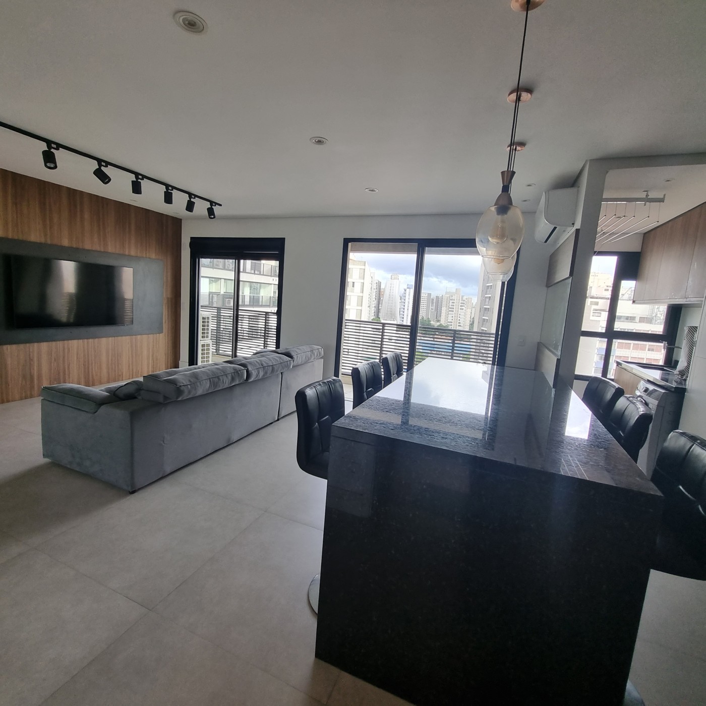 Living Integrado a Cozinha Americana com Varanda