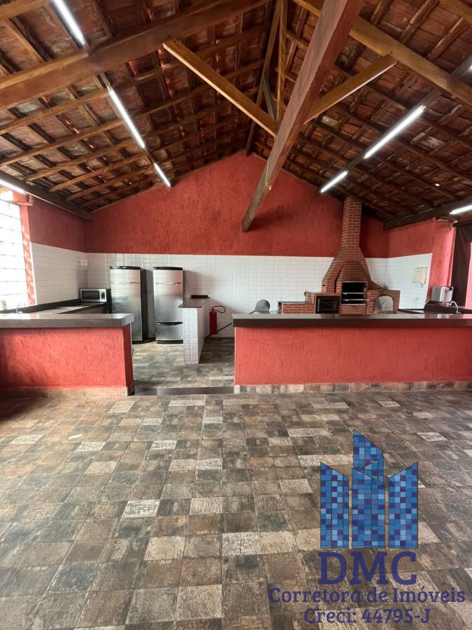 Churrasqueira com Forno de Pizza