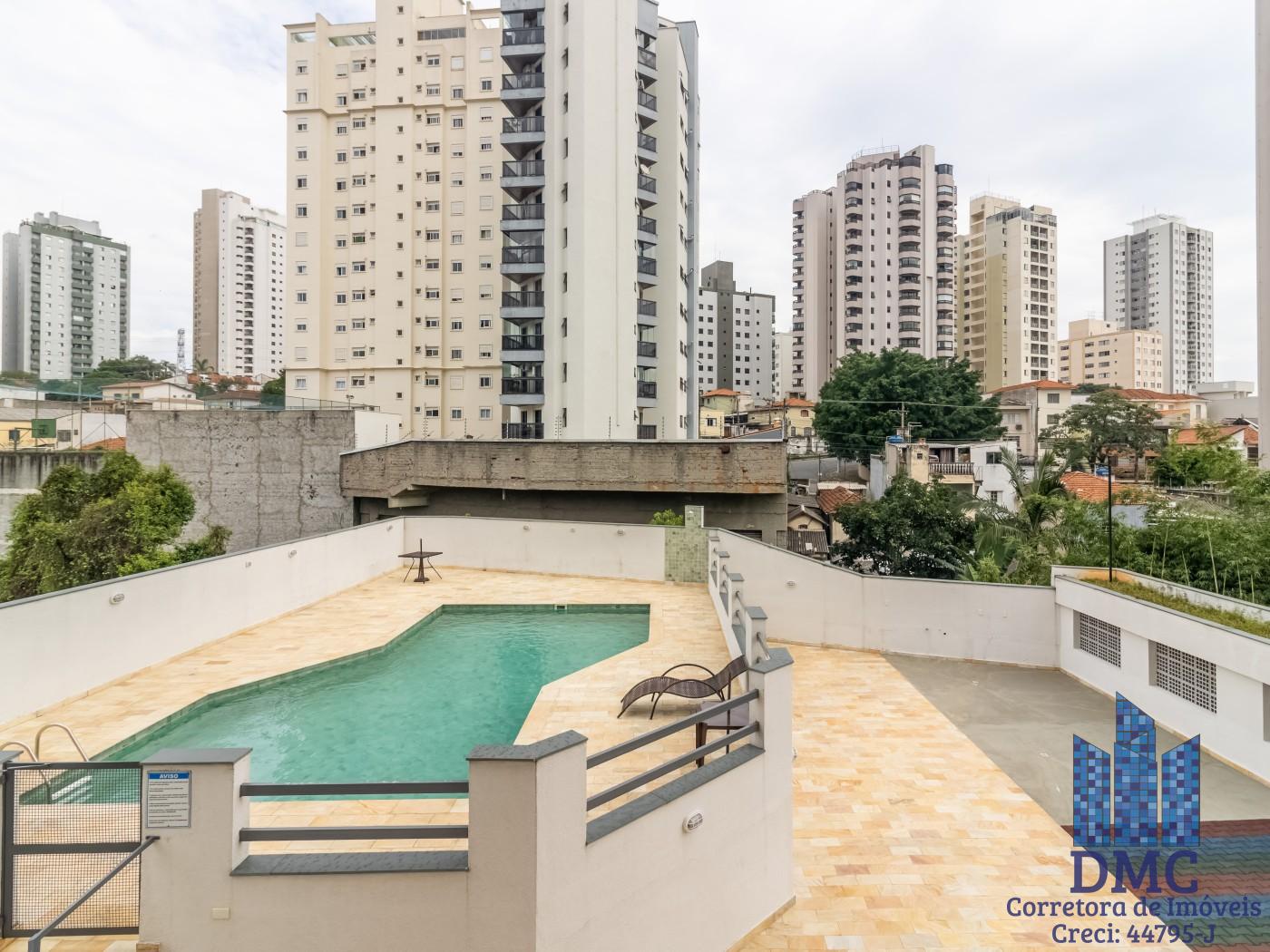 Piscina com Solarium
