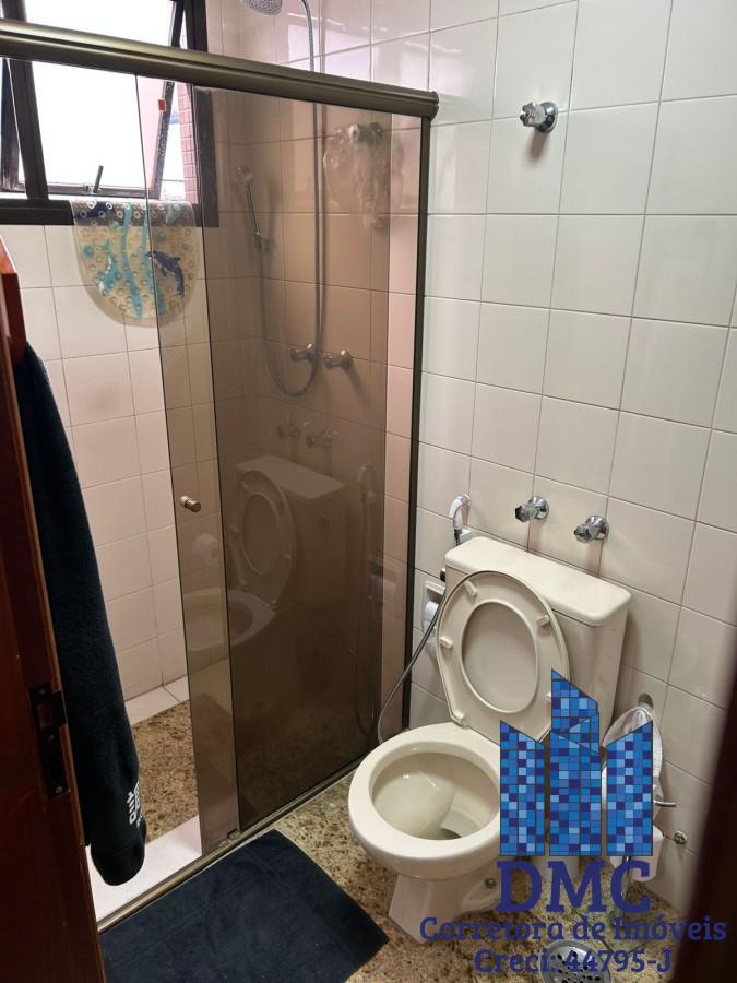 Banheiro da Su�te 1