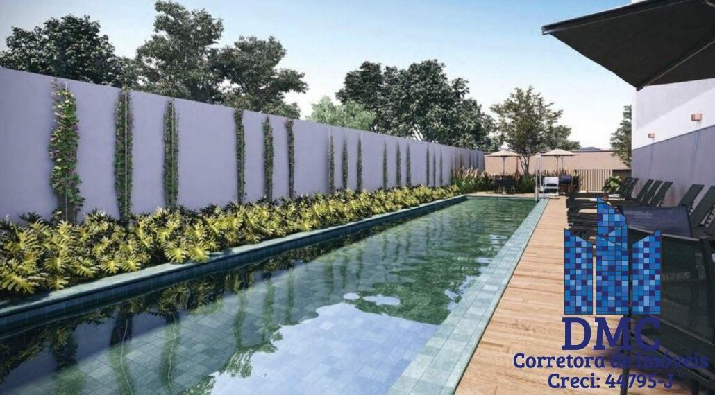 Piscina com Solarium