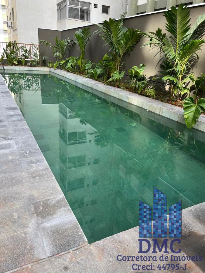 Piscina com Solarium