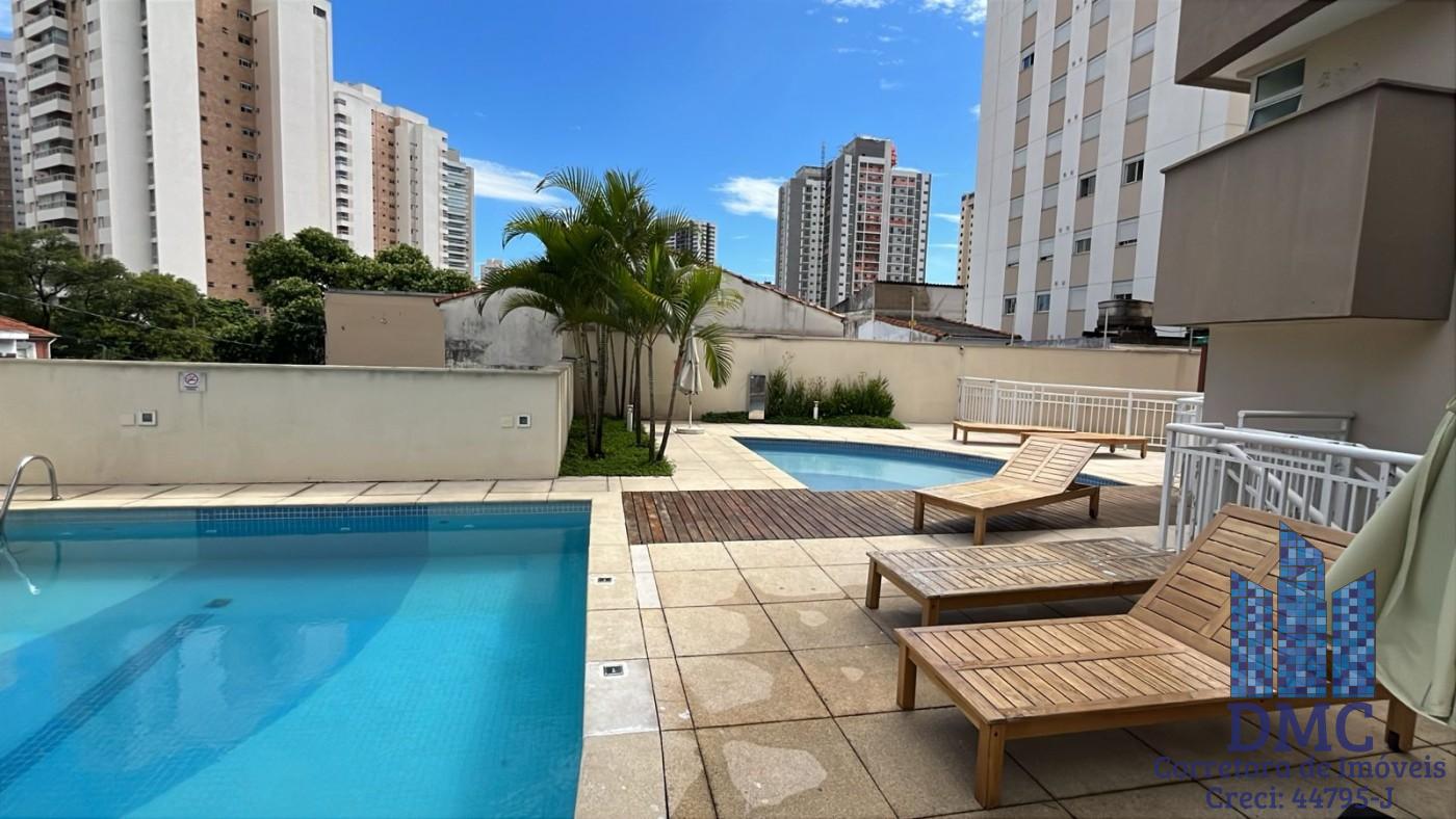 Piscina com Solarium