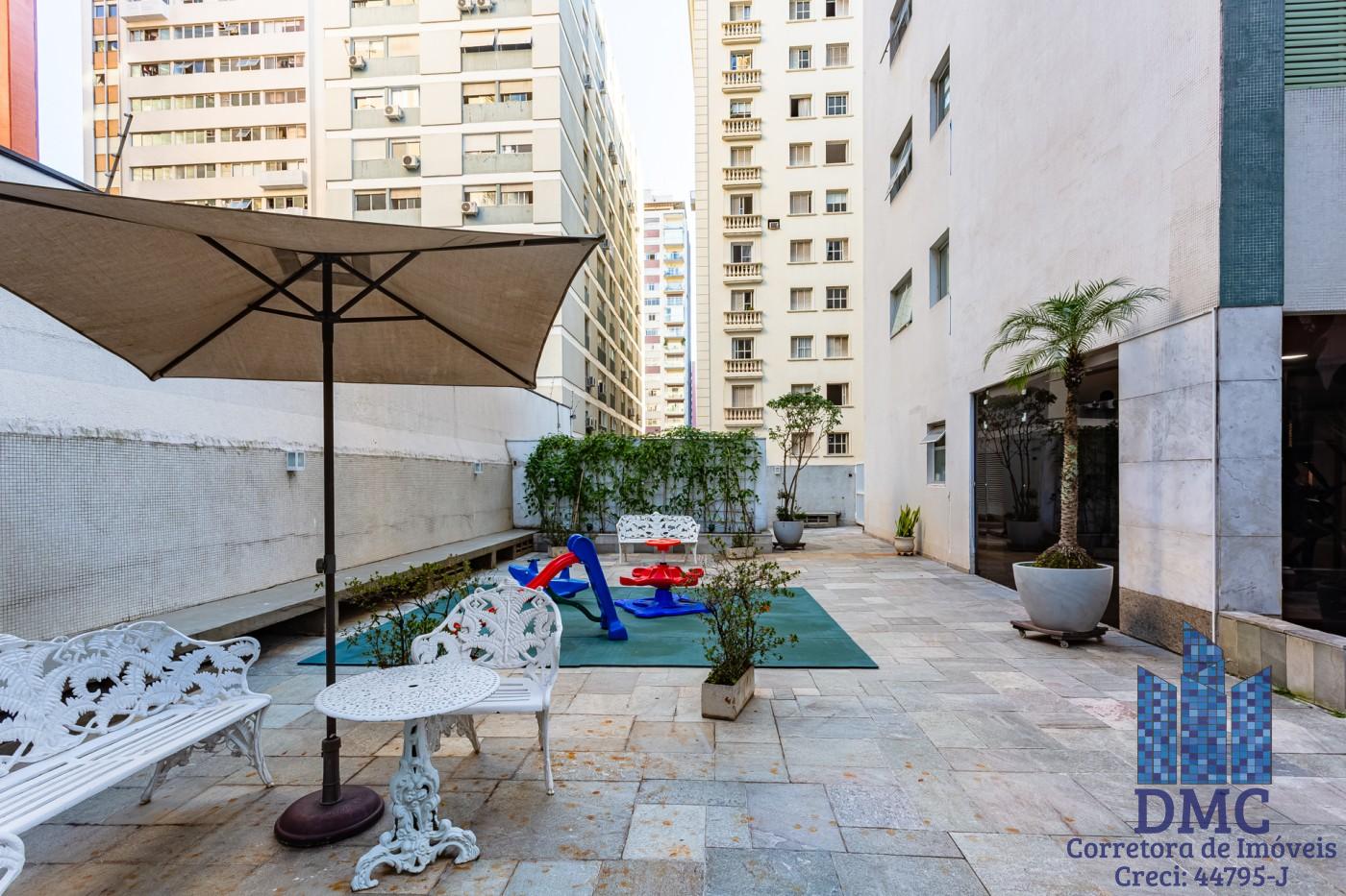 Piscina com Solarium