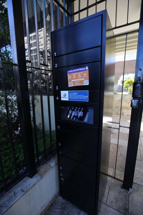 Smart Locker